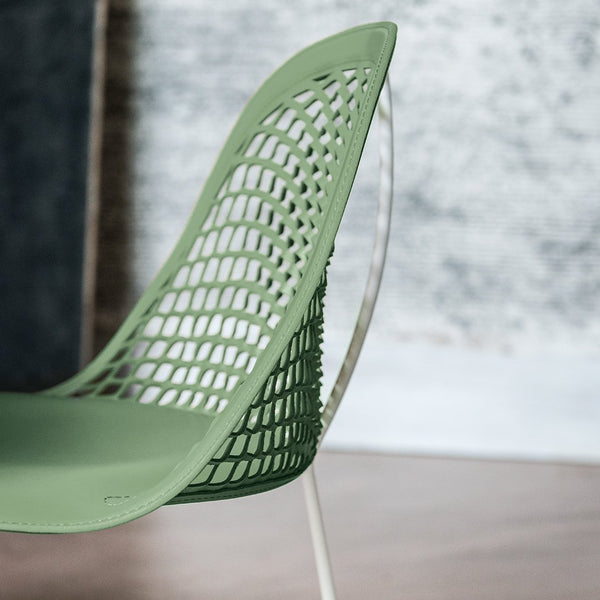 Guapa S M CU Side Chair