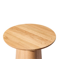 Light oak wood round tabletop with natural grain pattern, showcasing warm beige and tan hues. 