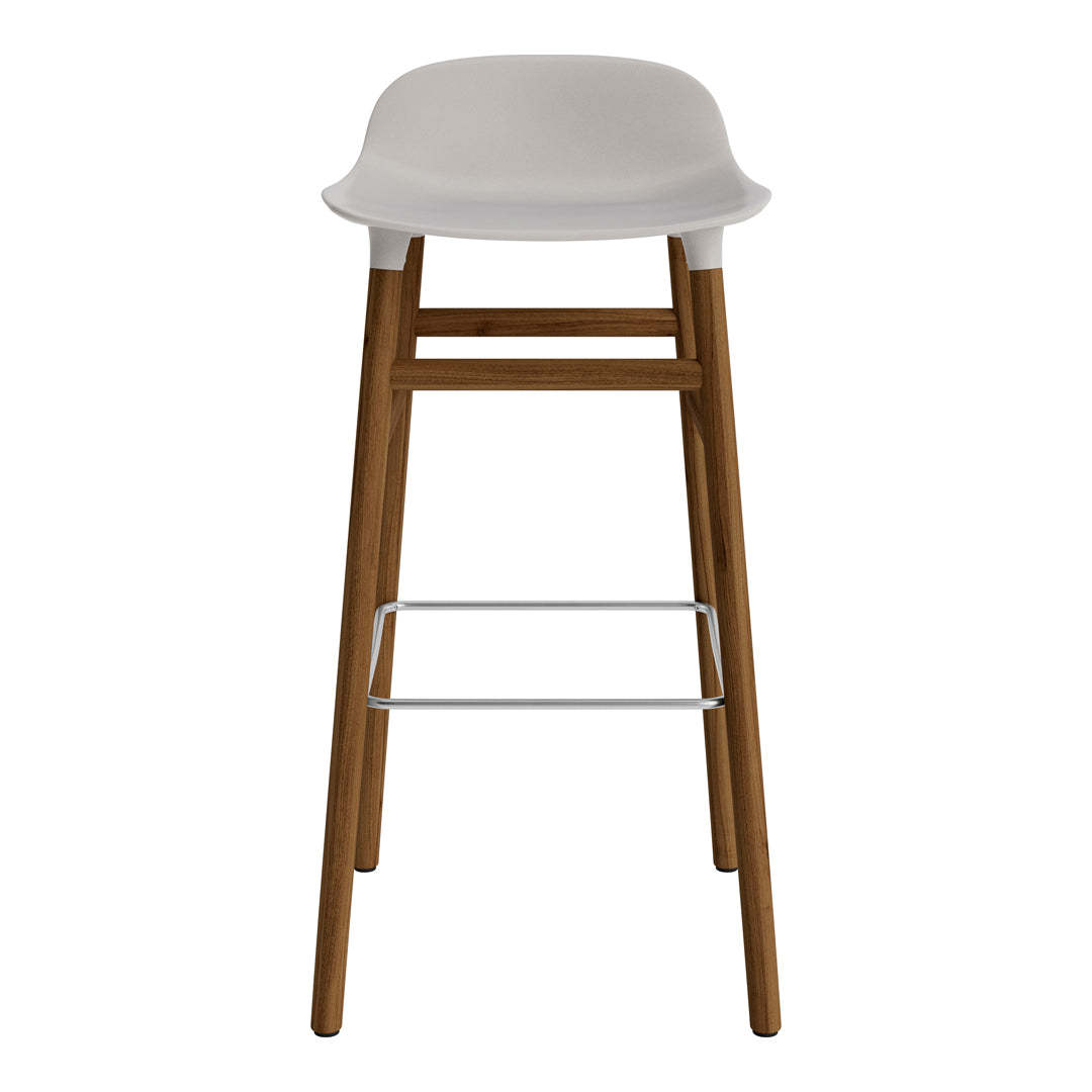 White seat with smooth finish on natural wood legs, featuring a simple and modern design. Ideal for contemporary spaces.