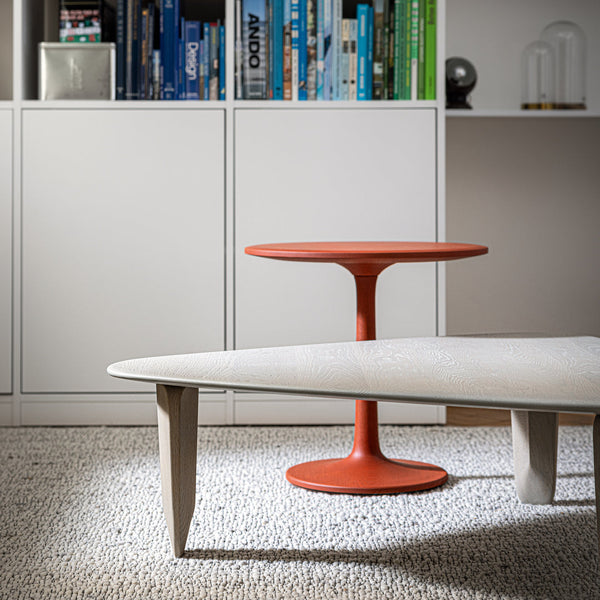 Kuyu Coffee Table - Trianglular