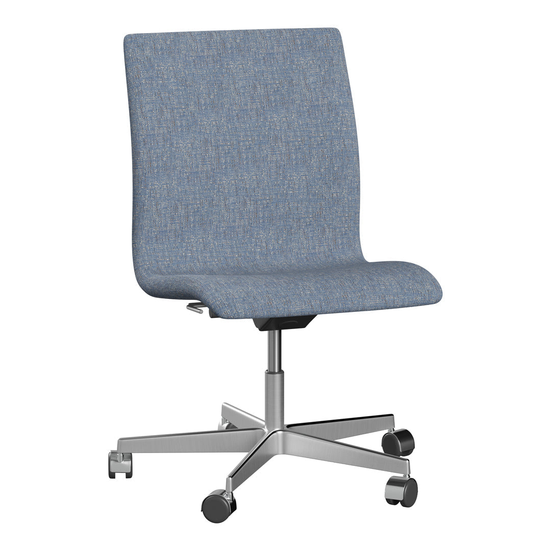 Blue upholstered office chair with a smooth, solid pattern and chrome base. Perfect for modern workspaces.