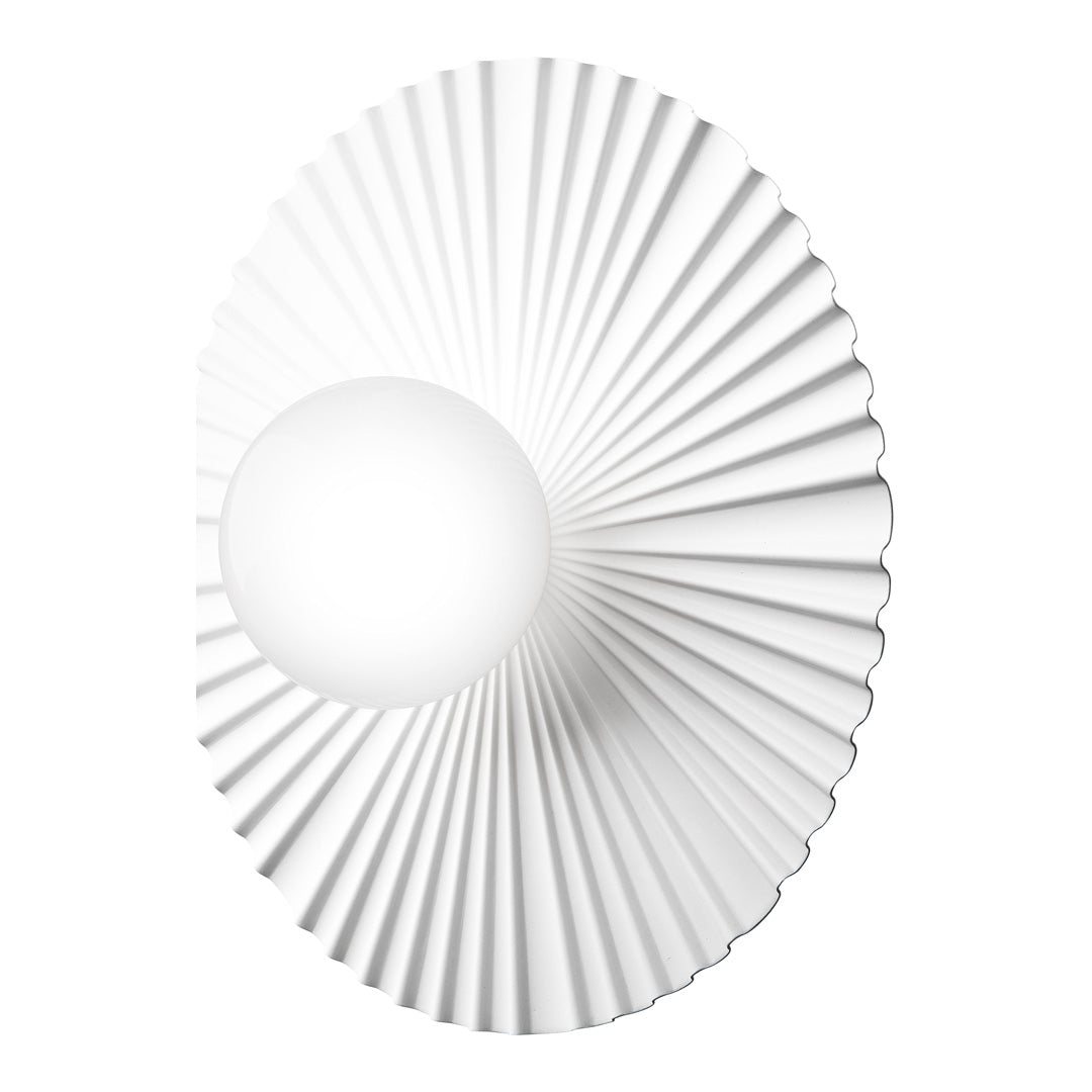 White oval mirror with a textured sunburst pattern and central circular reflection. Elegant and modern design.