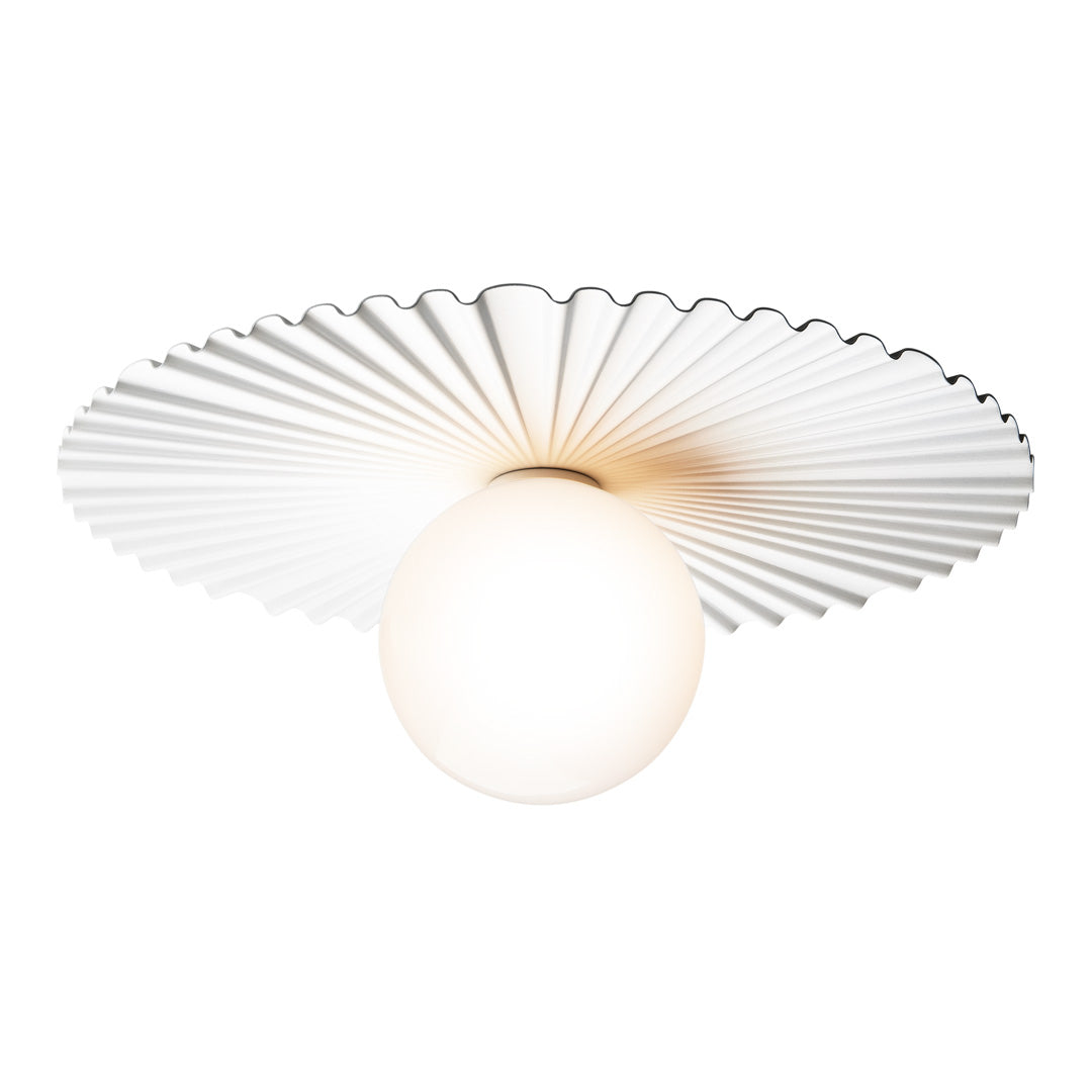 White scalloped ceiling lamp with a round frosted glass bulb, showcasing elegant lines and a minimalist design.