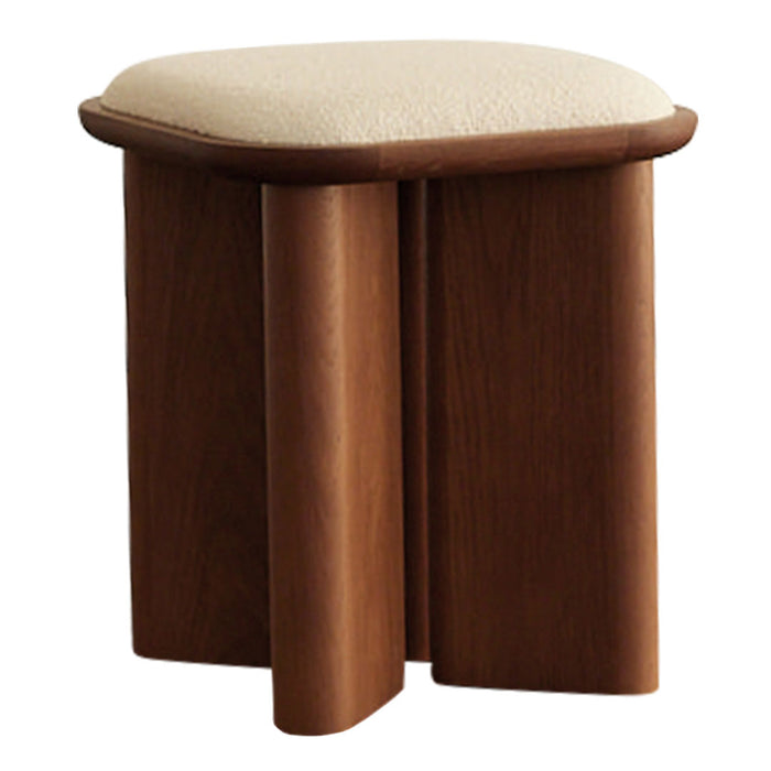 Lazare Pouf
