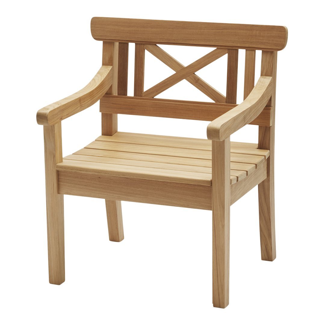 Natural wood chair in light tan with a slatted seat and a cross-back pattern. Perfect for outdoor spaces.