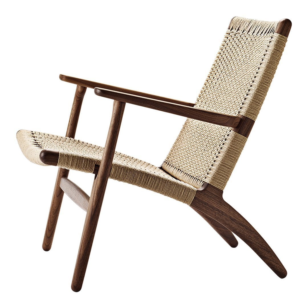 Natural woven beige seat with dark wood accents in a minimalist design. Perfect for modern decor.