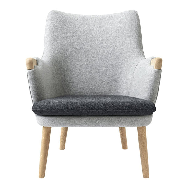 CH71 Lounge Chair