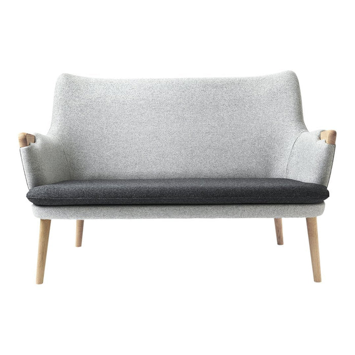 CH72 Sofa